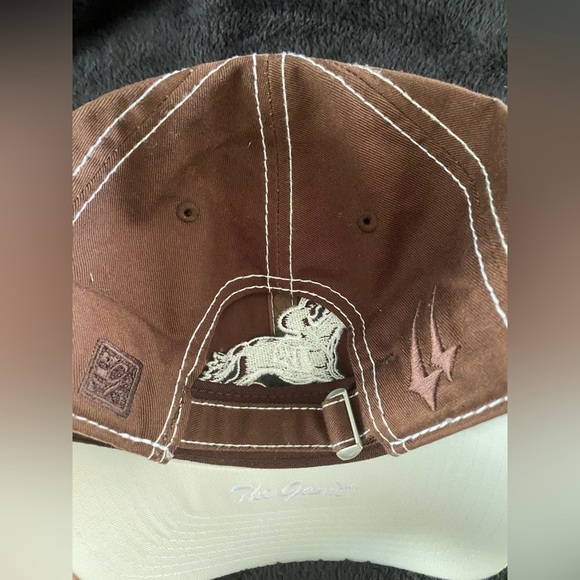 The Game 134th Kentucky Derby Adjustable​ - Picture 3 of 4